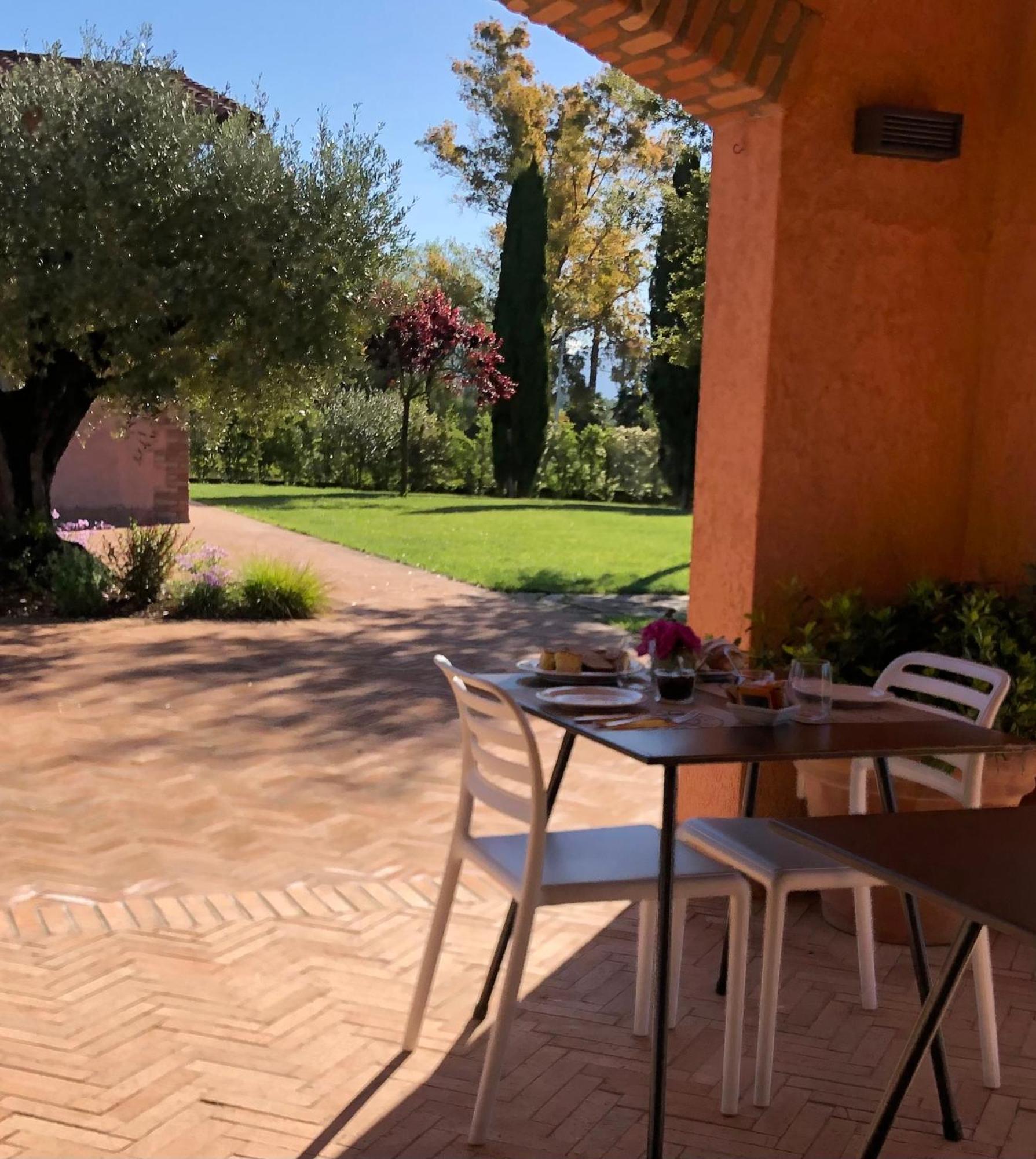 Bed and Breakfast Casale Appia Latina Zewnętrze zdjęcie